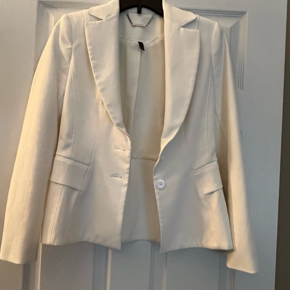 White House Black Market Signature Blazer 0 Ecru